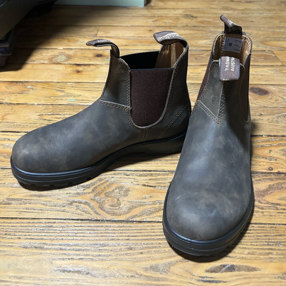 Blundstone 585 Rustic Brown Leather Boots Women - WORN ONCE!